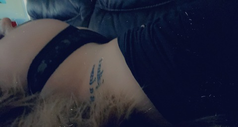 PNW Foxxx 👑🦊 @pnwfoxxx cover picture