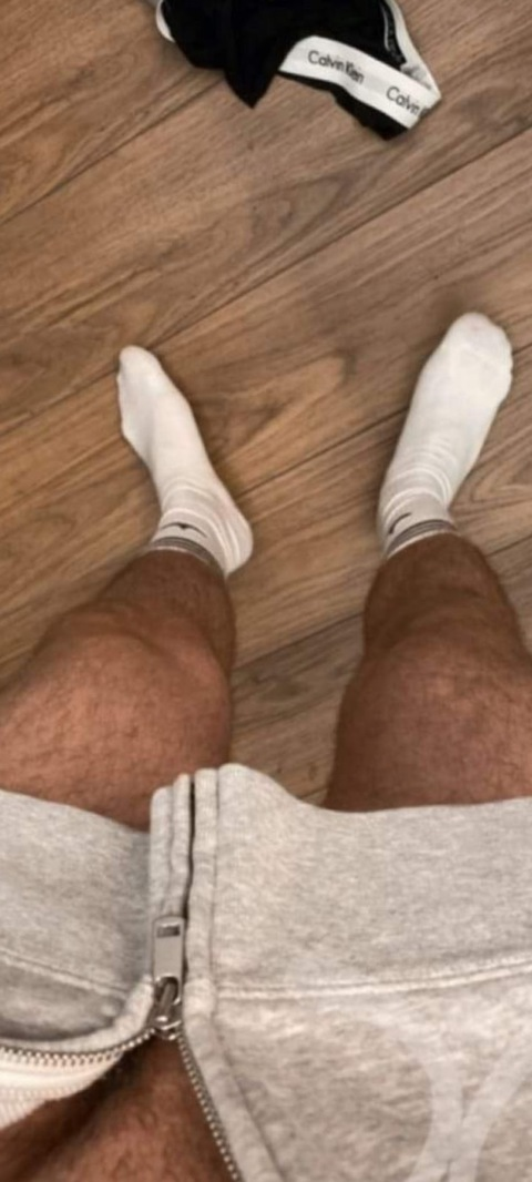 Twink18 @podkolderka cover picture