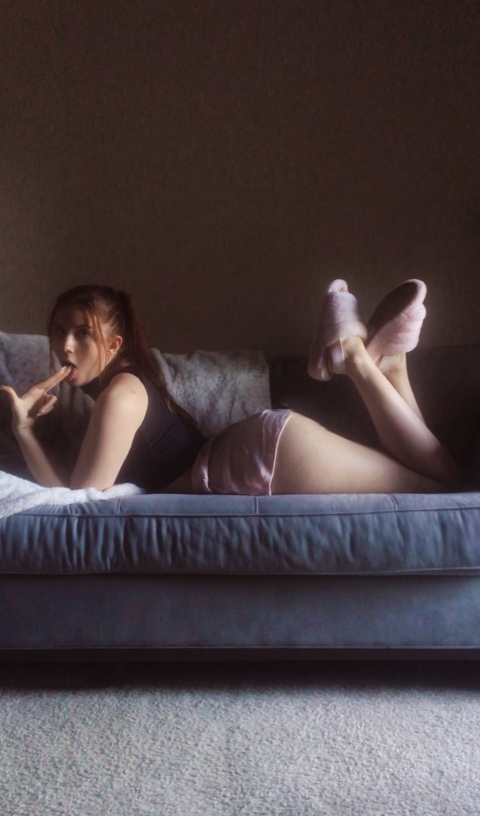 Ivy Anderson @poisonivyanderson cover picture