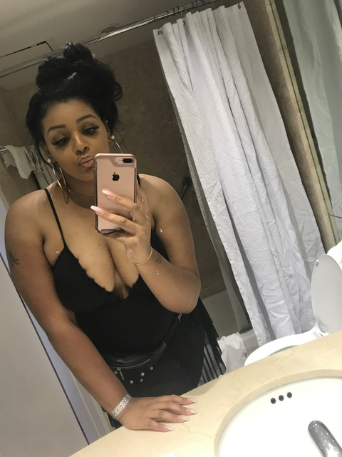 Kilo💕 @prettyykilo cover picture