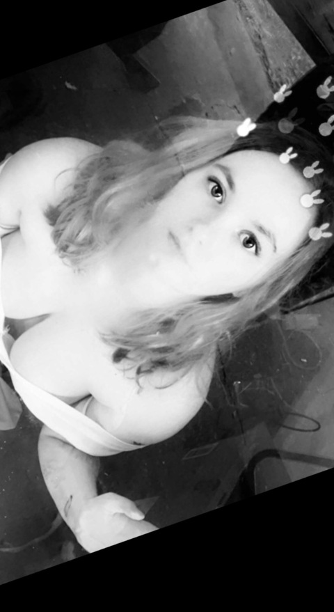 Primrose Rhiley @prhileyrose cover picture