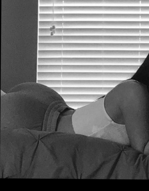 PRINCESITA💜 @princesita_diva cover picture
