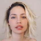 Onlyfans leak queenbe 

 profile picture