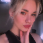 queenmyrtie (QueenMyrtie) OnlyFans Leaked Pictures and Videos 

 profile picture