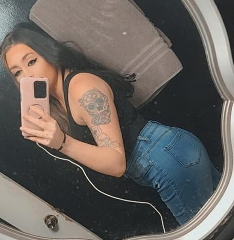 JordynLacie @realjordynlacie cover picture