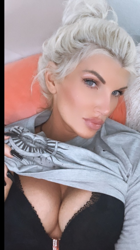 RileeJamesVIP @rileejamesvip cover picture