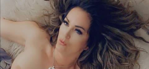 Rocker Chick Premium @rockerchick_premium cover picture