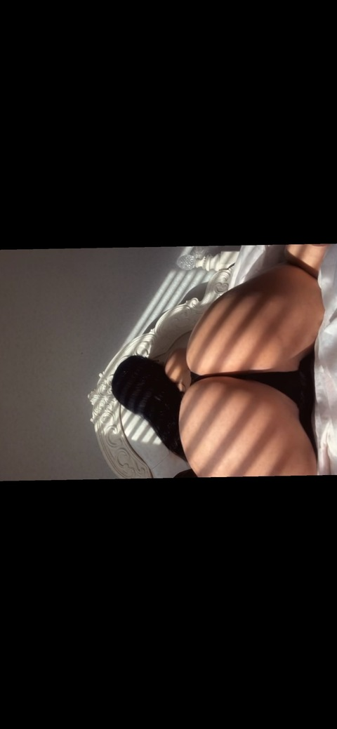 Ruby @rubybaby6969 cover picture