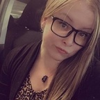 sarahdawn403 (Sarah Dawn) OnlyFans Leaked Pictures & Videos 

 profile picture