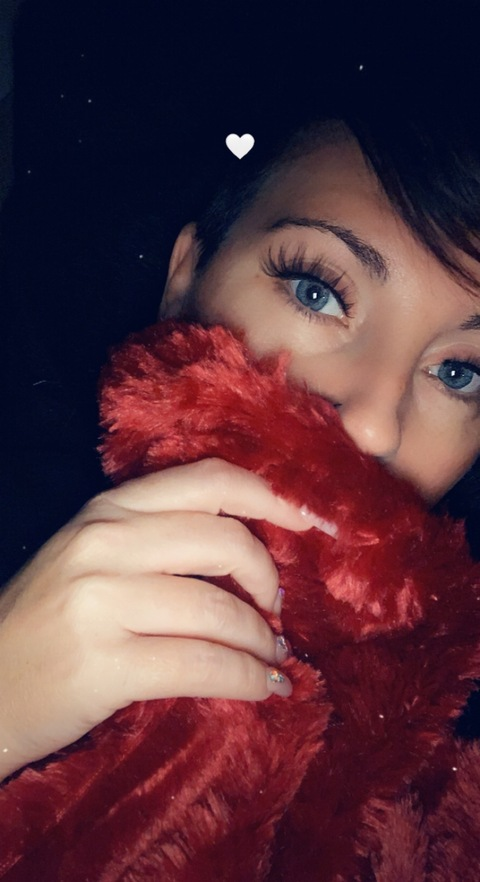 Sass @sassyfoxxx cover picture