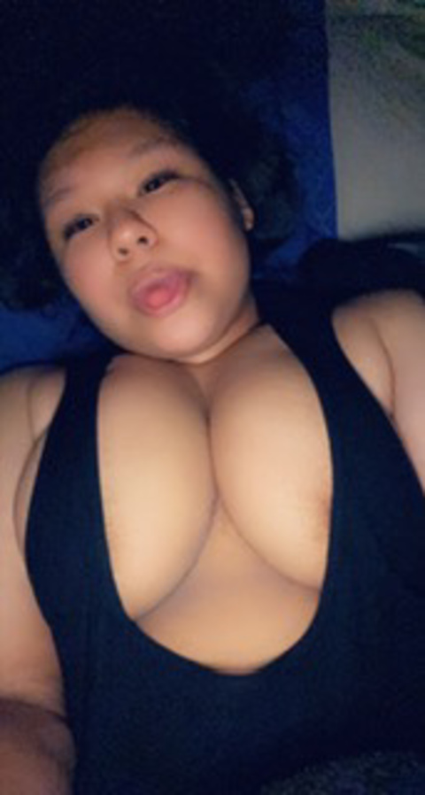 Mayra O @seeliinaa cover picture