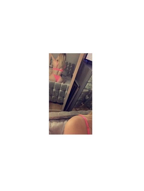 𝒮𝒽𝒶𝓇𝓃𝒶 💛 @sharna_grant cover picture