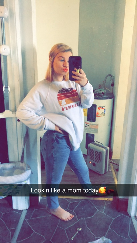 Shelby Masters @shittyshelby cover picture