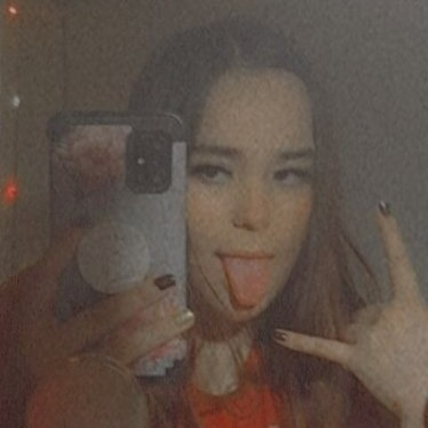 Simone Nunez @shortstacksim cover picture