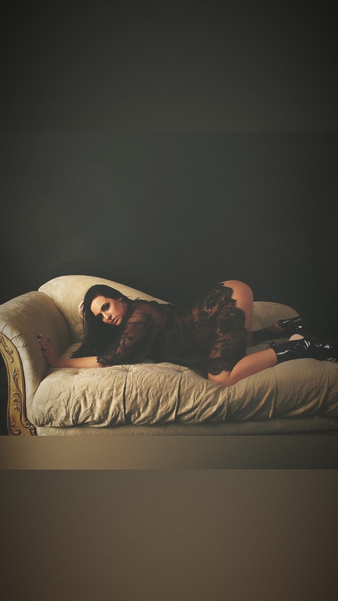 Sydney @sinsofsydney cover picture