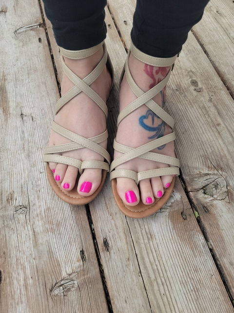 Sophie @sophiesexiefeet cover picture