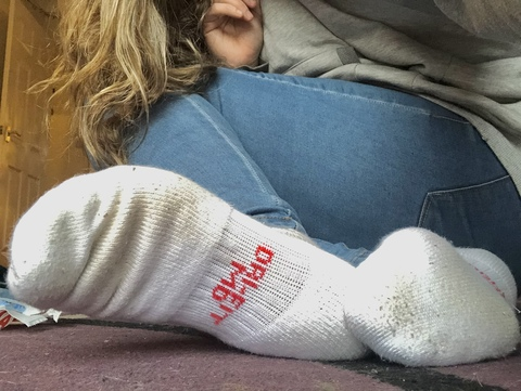 Sweaty Sock Queen @sweatysockq cover picture