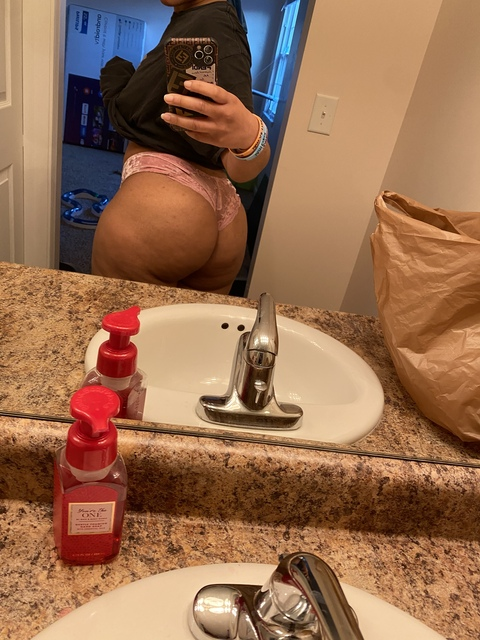 SWEETnTHICK @sweetnthick cover picture