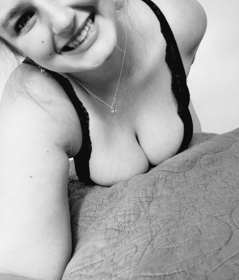 Taaay.xo @taaay.x cover picture