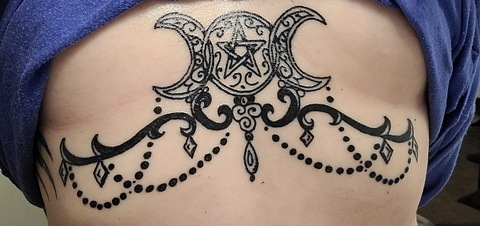 Buggy-boo @tattedbug cover picture