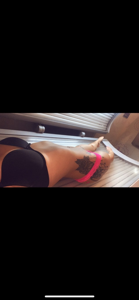 𝒴𝒪𝒰𝑅 𝒟𝑅𝐸𝒜𝑀 𝒢𝐼𝑅𝐿🫦 @tattedprincess101 cover picture
