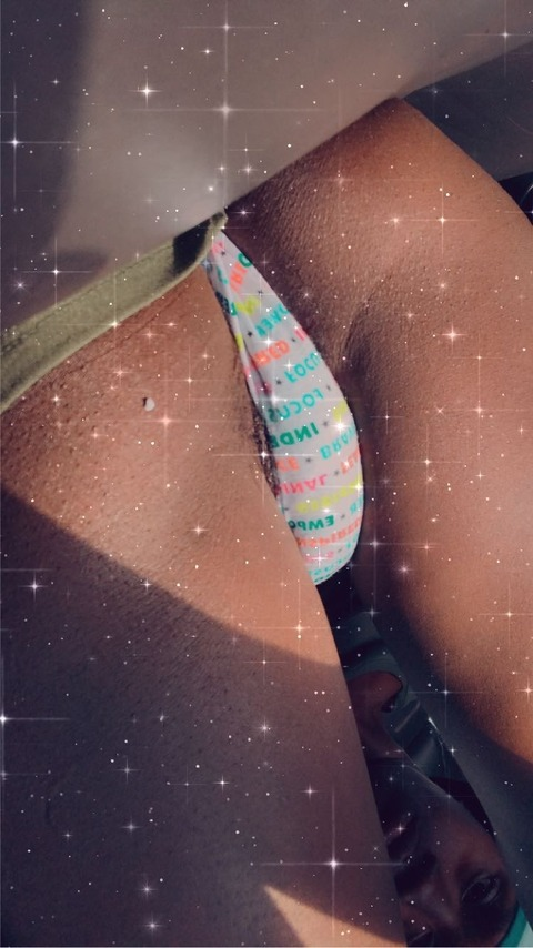 Pinkyy @tinyypinkyy cover picture