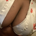 Download tittyqueen OnlyFans videos and photos for free 

 profile picture