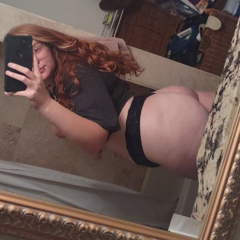 Kyra shore @trippyhippyred666420 cover picture