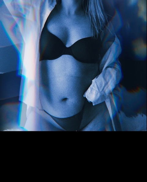 K🐉 @tsunamimami22 cover picture
