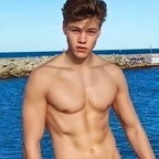 Onlyfans leaks twinkcrave 

 profile picture