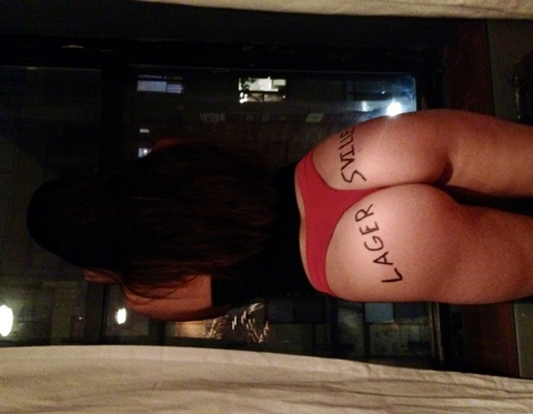 Nixxx @u16354905 cover picture