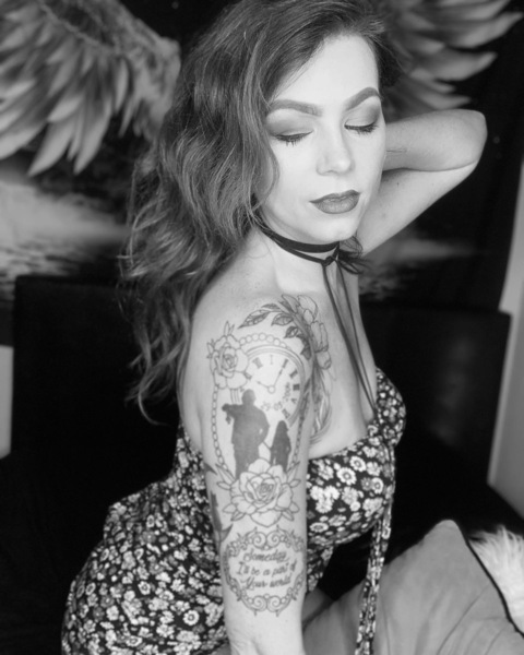 TattedHottie @u278424440 cover picture