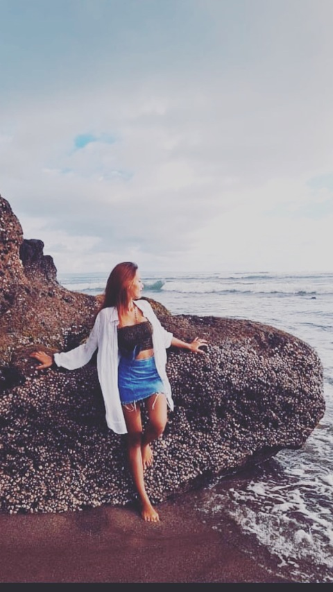 Meganrain @u34578837 cover picture
