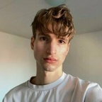 uwryel (m) OnlyFans Leaked Videos and Pictures 

 profile picture