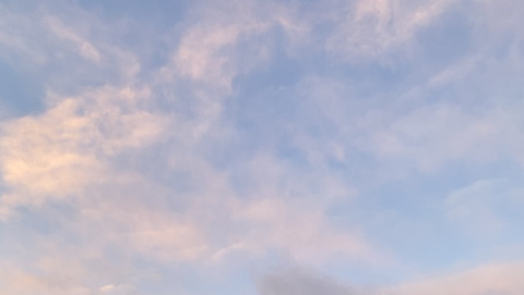 v @valalalala cover picture