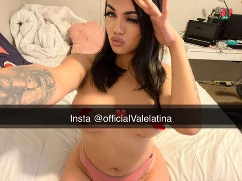 Trans official page @valelatinafree cover picture