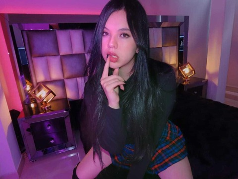 Angie Vanesa @vanesa_moon cover picture