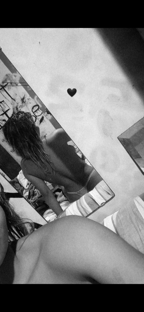 Victoria @victoriamommy cover picture