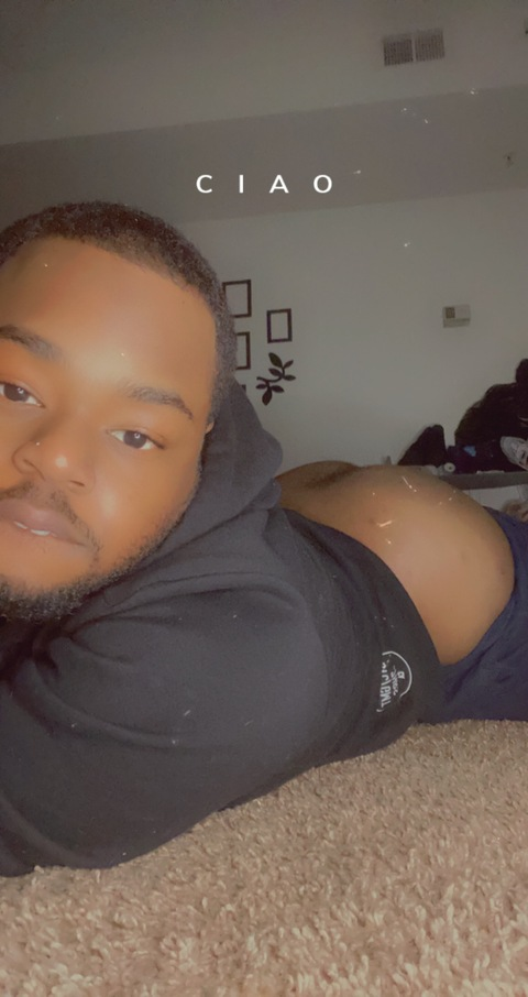 Jyviviasci💦 @viviasci cover picture