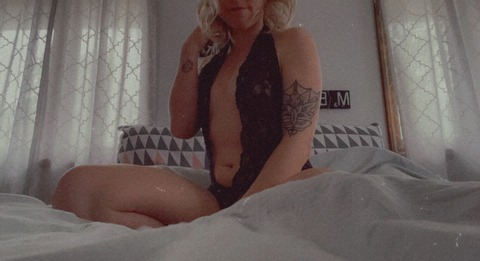 WetDreamGirl123 @wetdreamgirl123 cover picture