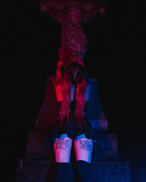 Sith Babe @x_sith cover picture