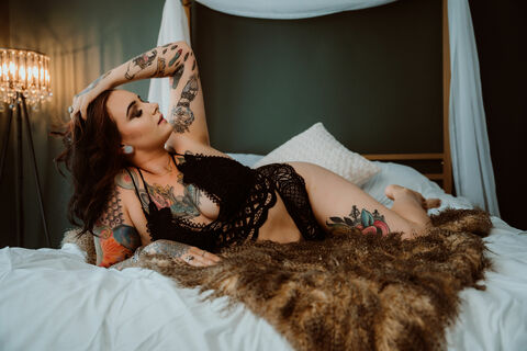 kota 🖤 @xo_kota cover picture