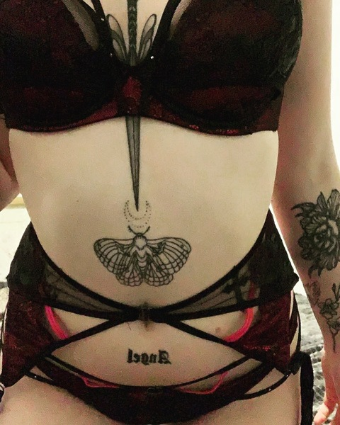 Bebexox @xoxbebe cover picture