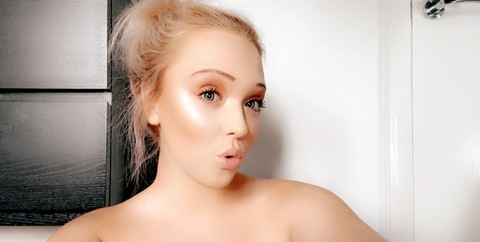 KinkyChloe @xoxo_kinky cover picture