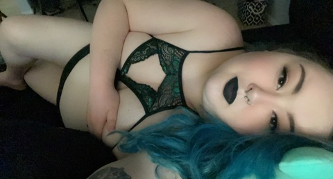 Nova 🖤 @xx_novareign_xx cover picture