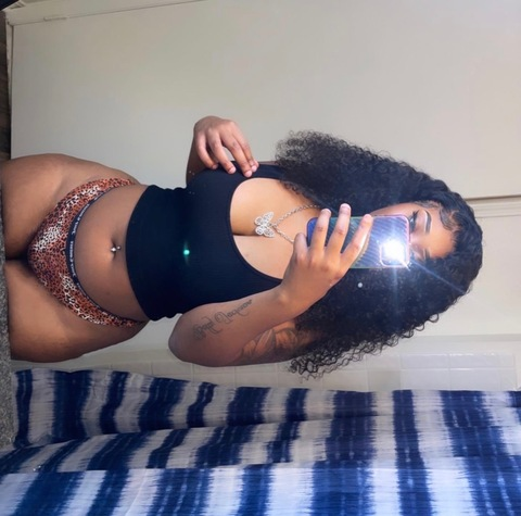 TheOfficialBab @yung.bab cover picture
