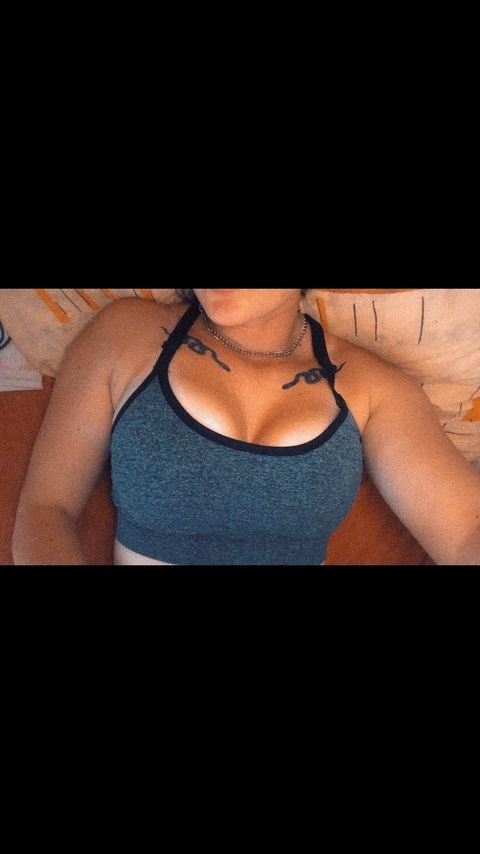 Kajka @zlobivagirl cover picture