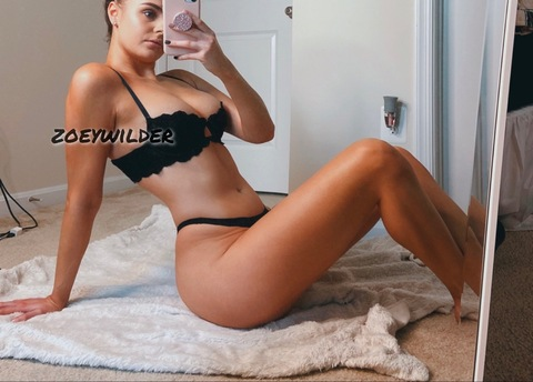 🖤 𝐳𝐨𝐞𝐲 🖤 @zoeywilder cover picture